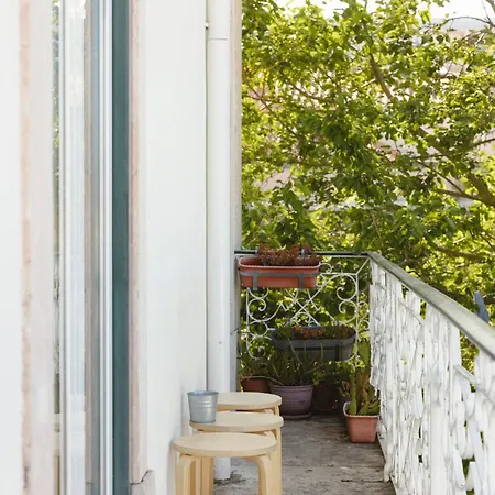 Lisb'on Hostel Lisboa