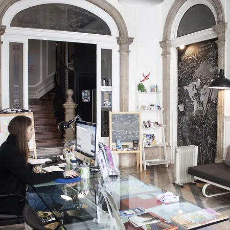 丽斯比昂旅馆 旅馆