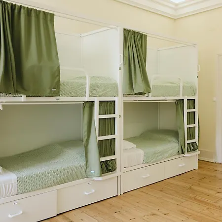 Lisb'on Hostel Lissabon