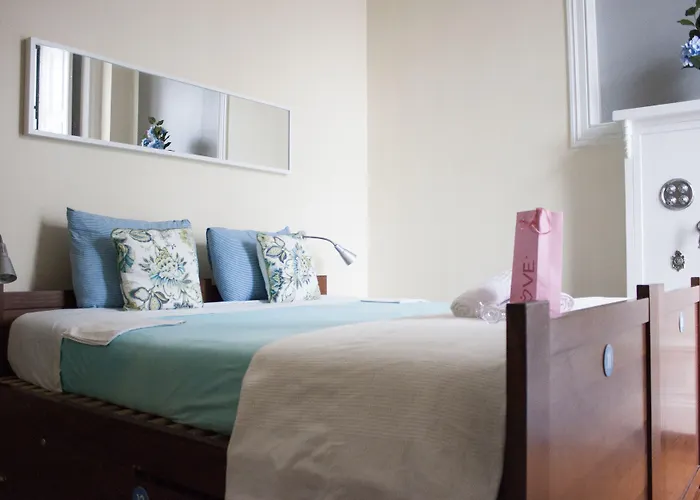 Lisb'on Hostal Lisboa